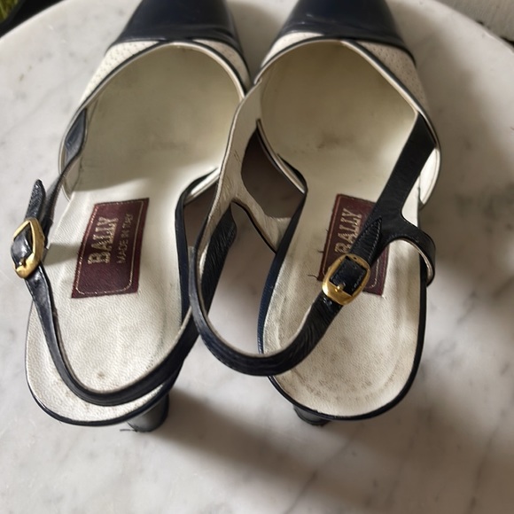 Vintage Bally sling back heels - Picture 4 of 5